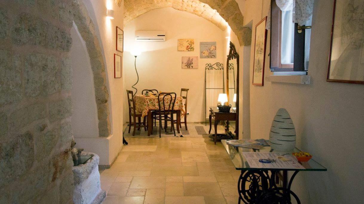 B&B Al Duomo Mola di Bari Δωμάτιο φωτογραφία